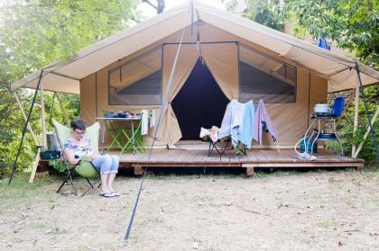 toile et bois exterieur